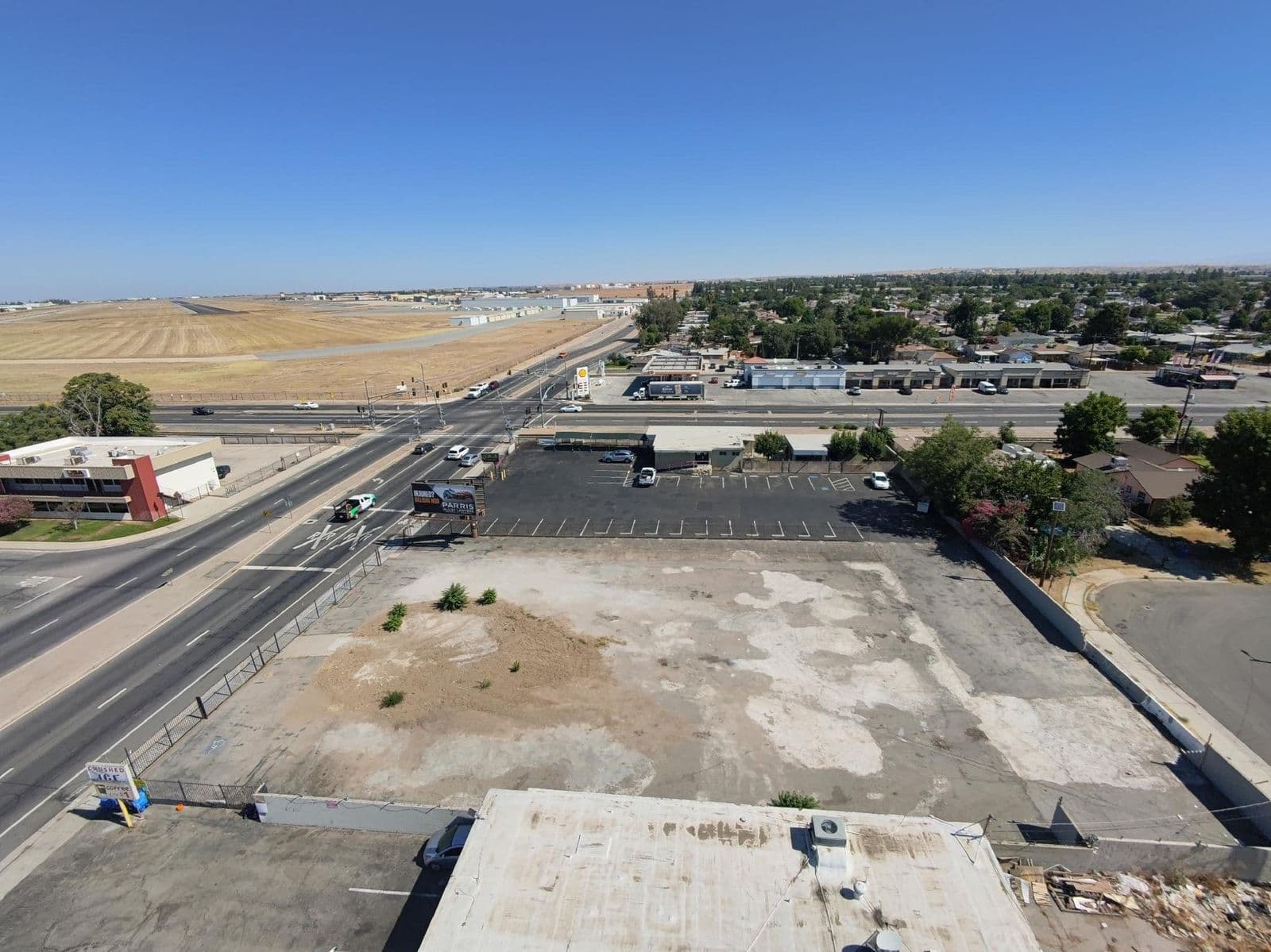 1400 Airport Drive — photo 4