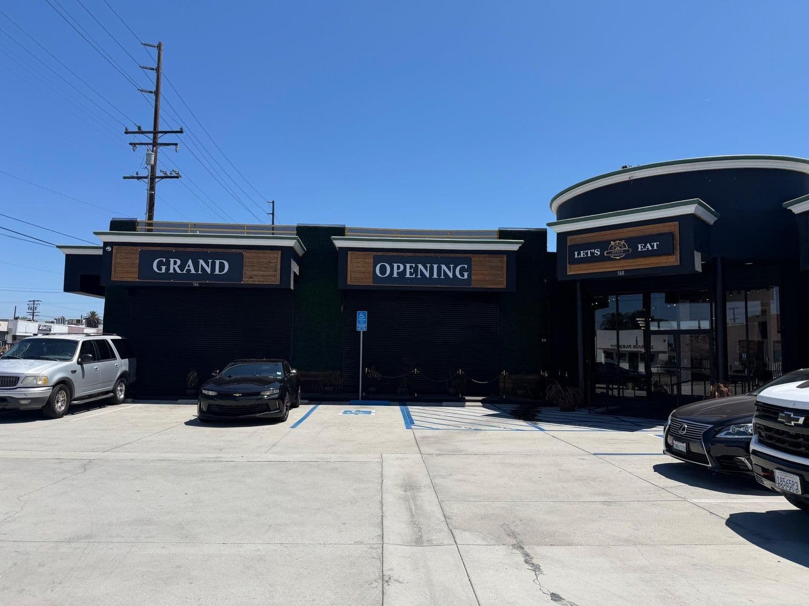 546 W Compton Blvd — photo 4